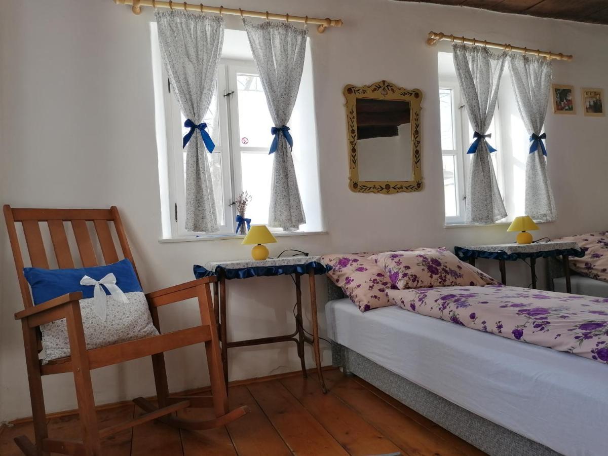 Zsambeki Vendeghaz -Anno1815- Hotel Екстериор снимка